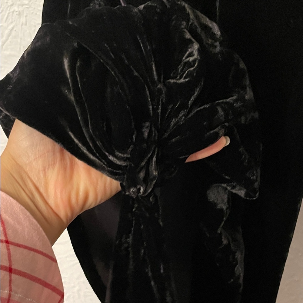Cinq a Sept Ryder Black Velvet Asymmetrical Dress Size 8 - Picture 5 of 8